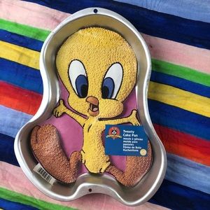 1998 Vintage Looney Tunes Tweety Bird Cake Pan